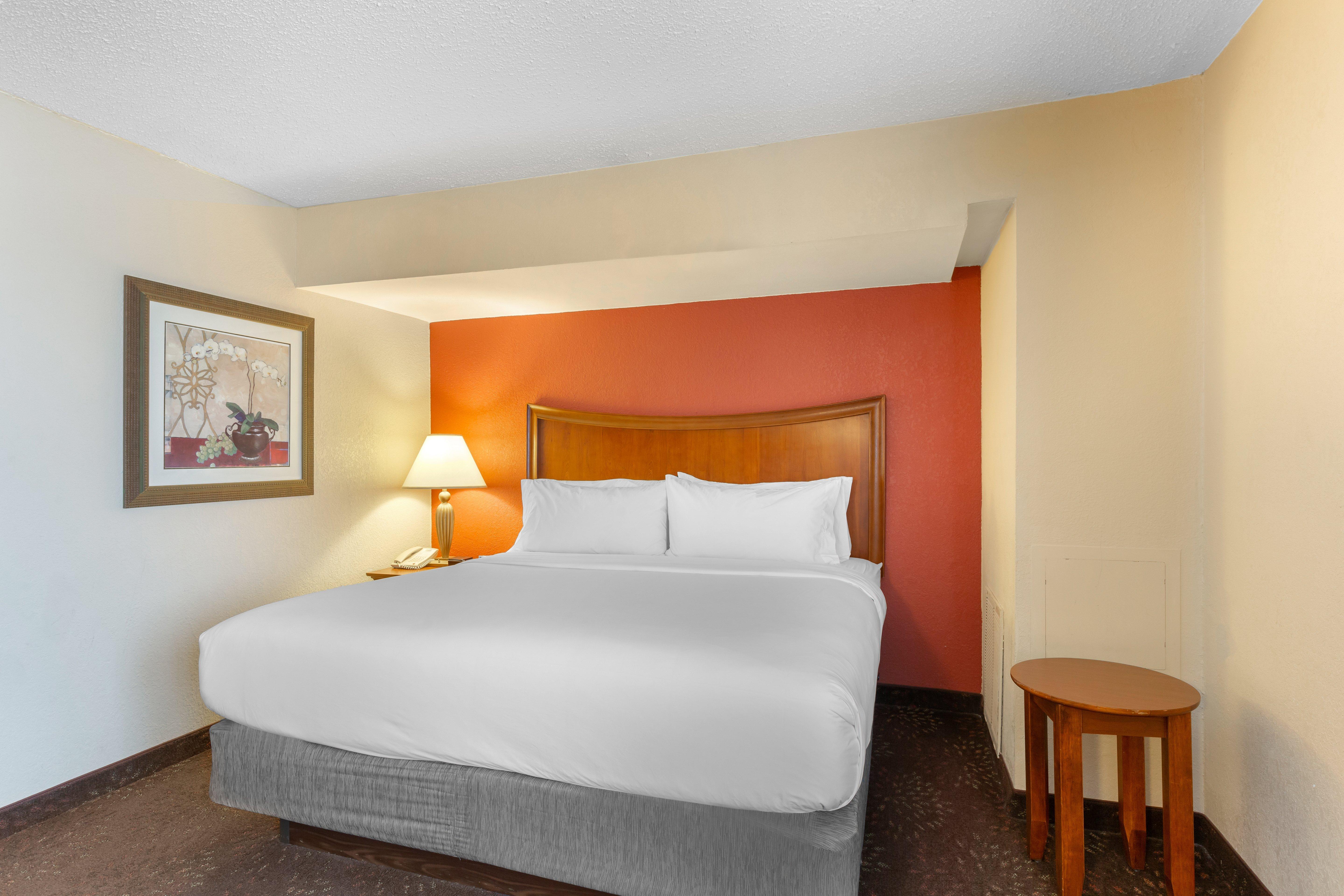 Holiday Inn Express Chicago-Downers Grove By Ihg Eksteriør bilde