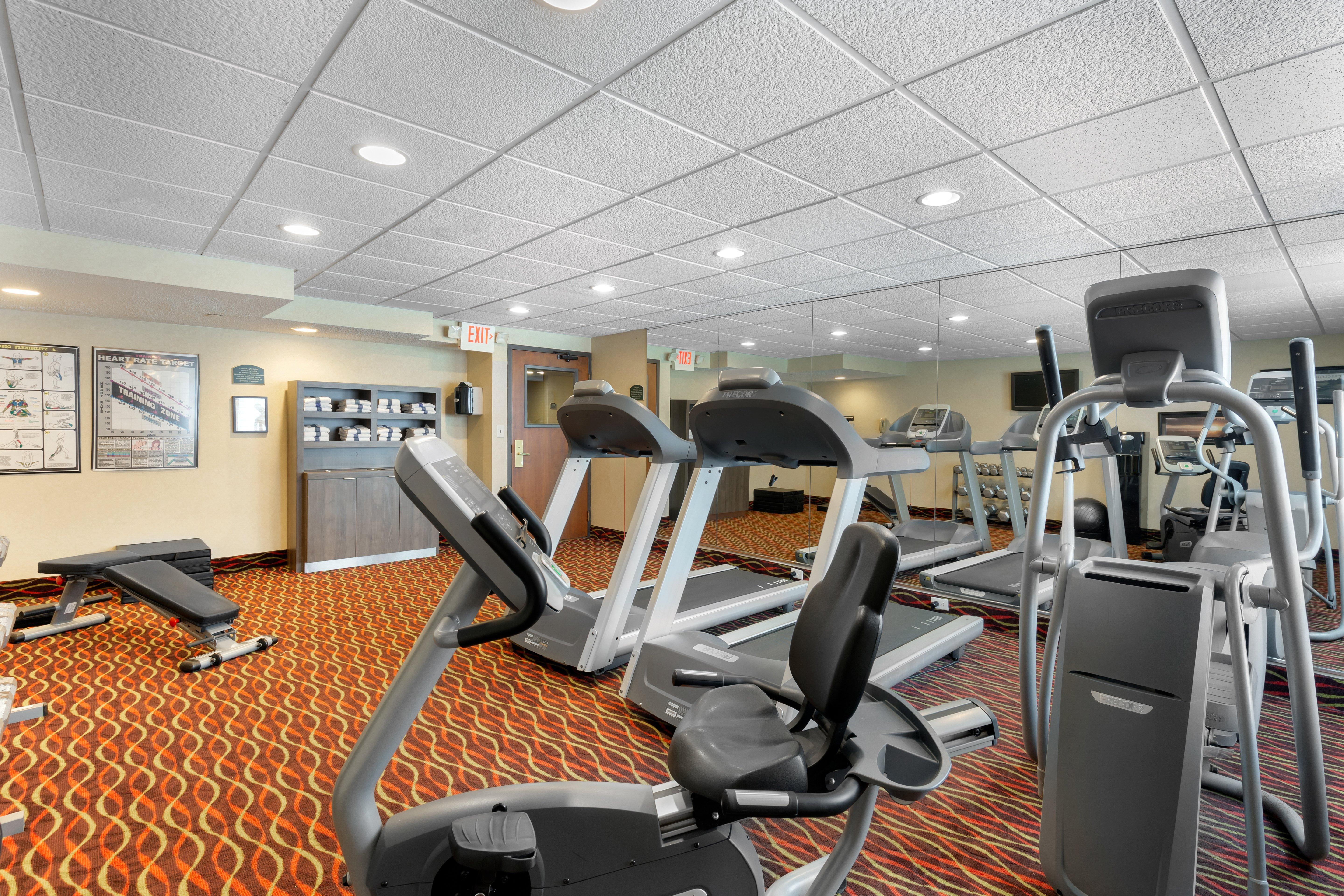 Holiday Inn Express Chicago-Downers Grove By Ihg Eksteriør bilde