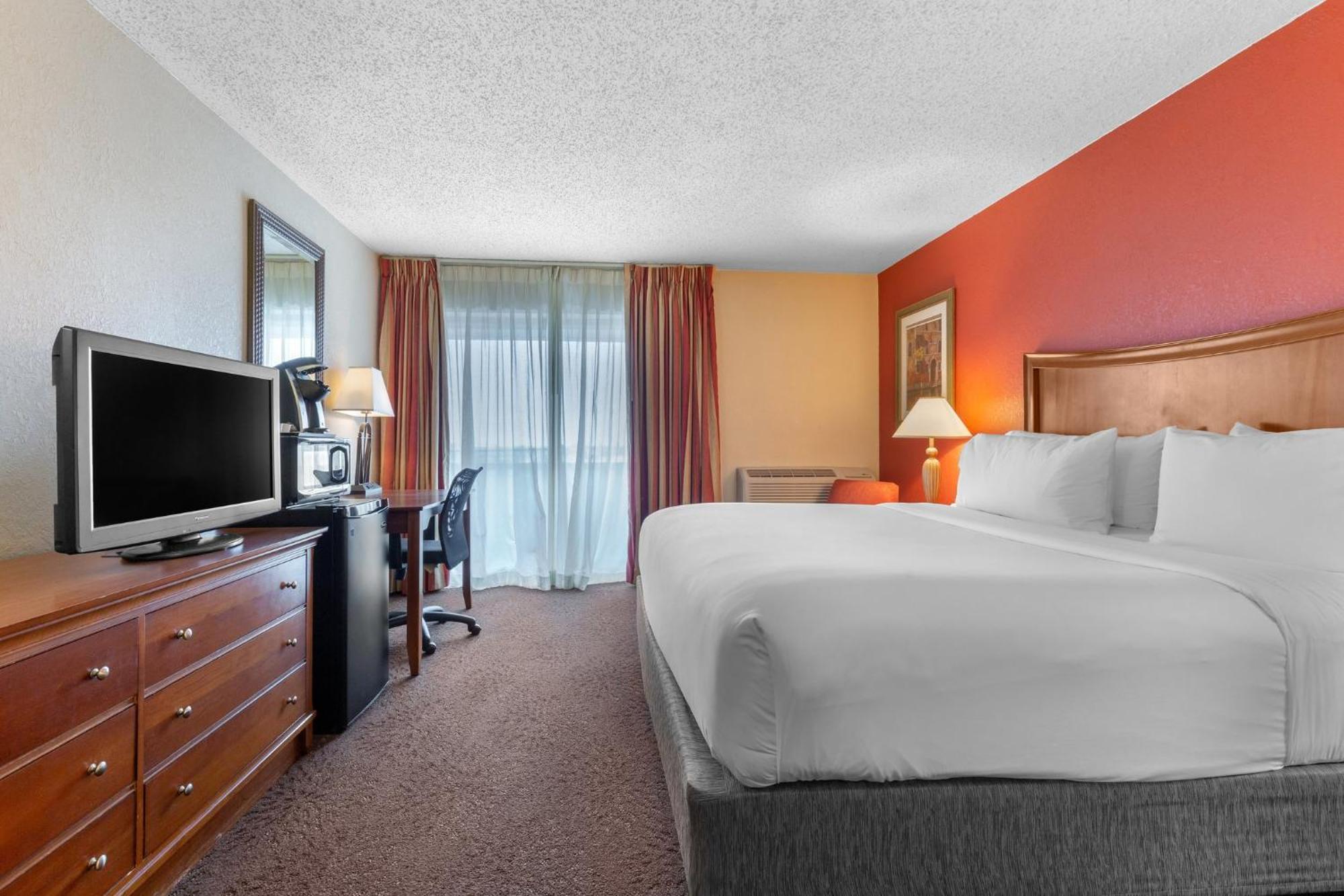 Holiday Inn Express Chicago-Downers Grove By Ihg Eksteriør bilde