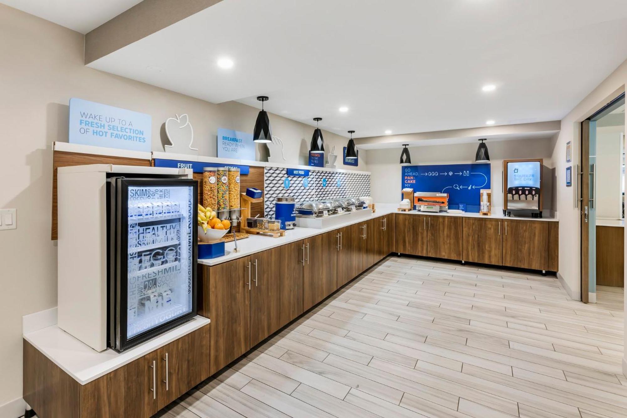 Holiday Inn Express Chicago-Downers Grove By Ihg Eksteriør bilde