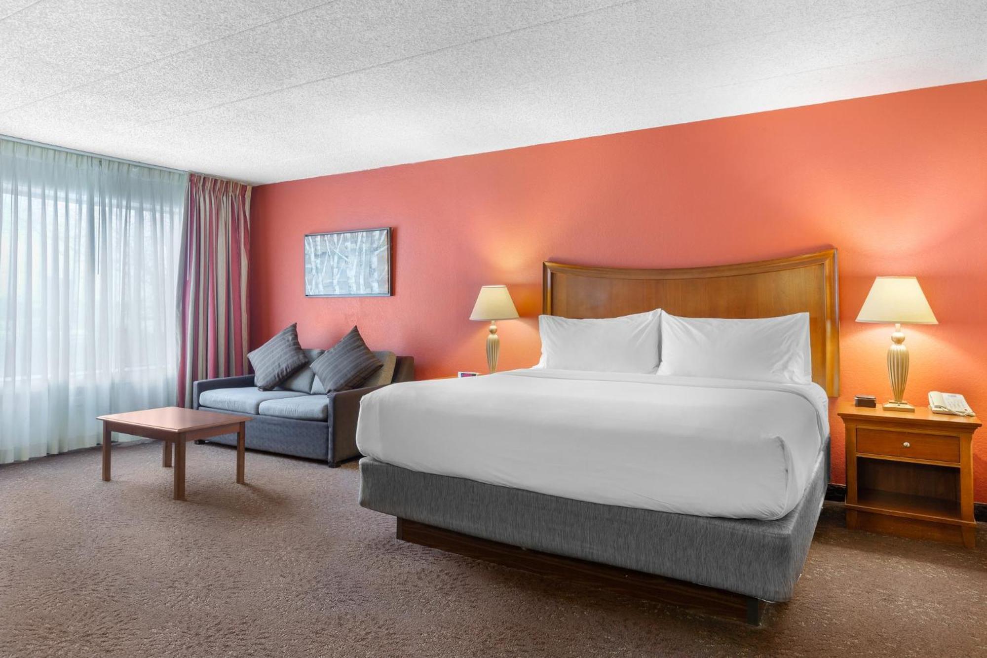 Holiday Inn Express Chicago-Downers Grove By Ihg Eksteriør bilde
